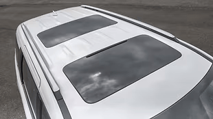 Dual-pane panoramic sunroof brightens the cabin and adds a premium airy experience for passengers.