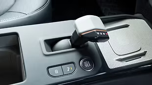 The newly designed gear lever in light grey with a sporty orange strip looks premium and enables smooth gear shifts.